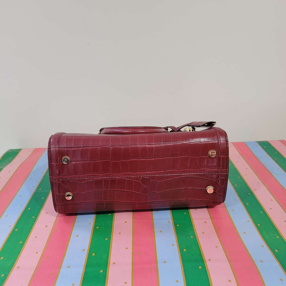 MICHAEL KORS Burgundy Crocodile-Embossed Leather Handbag Gold Hardware NWOT - Picture 10 of 16